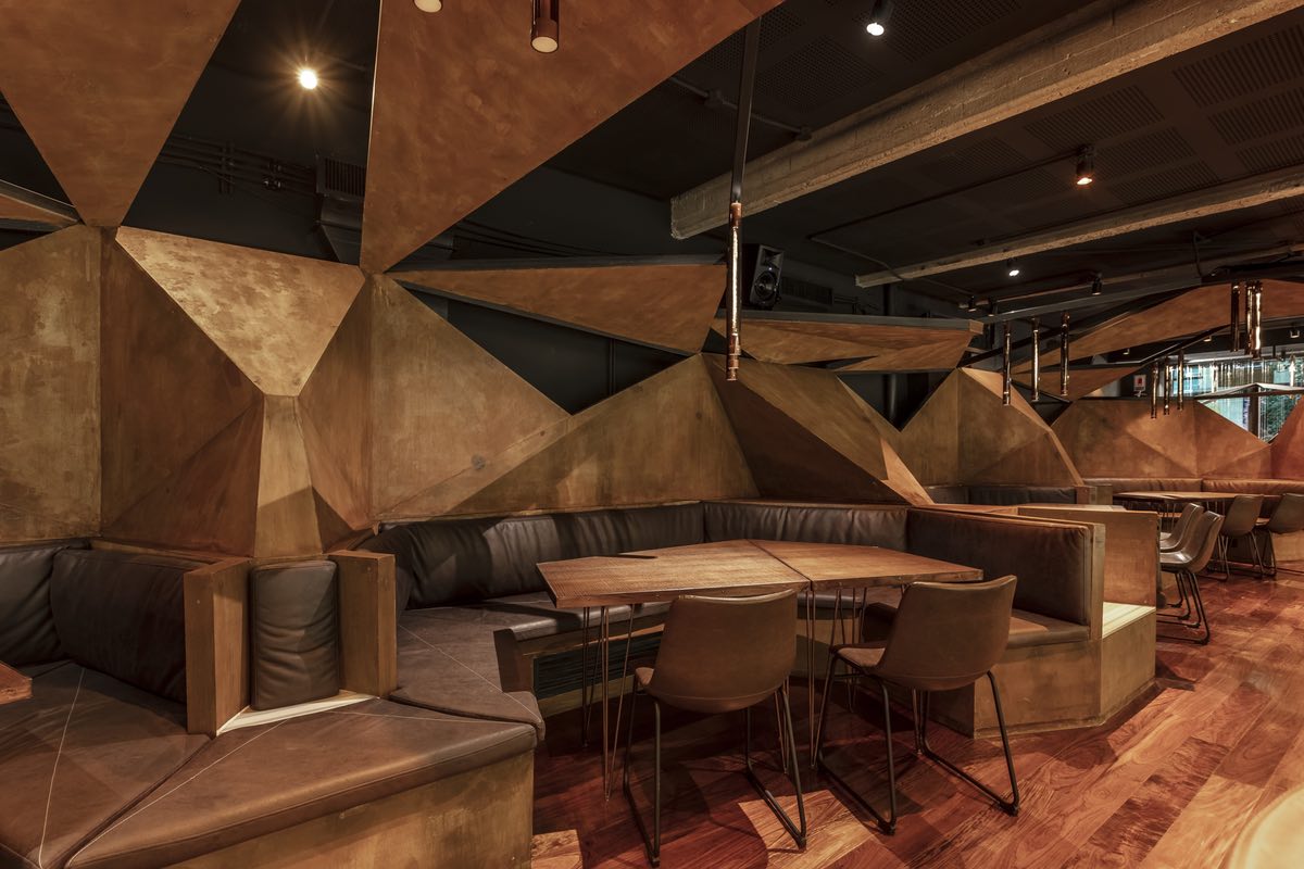 Mamba Bar designed by Hitzig Militello A|Bar