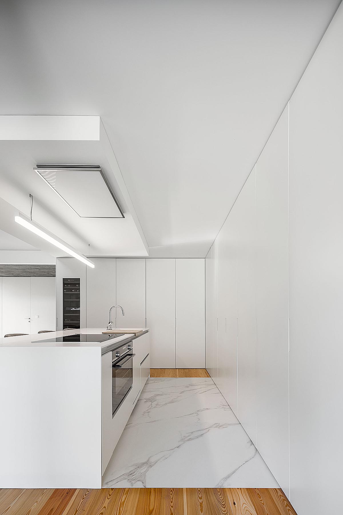 modern white kitchen 