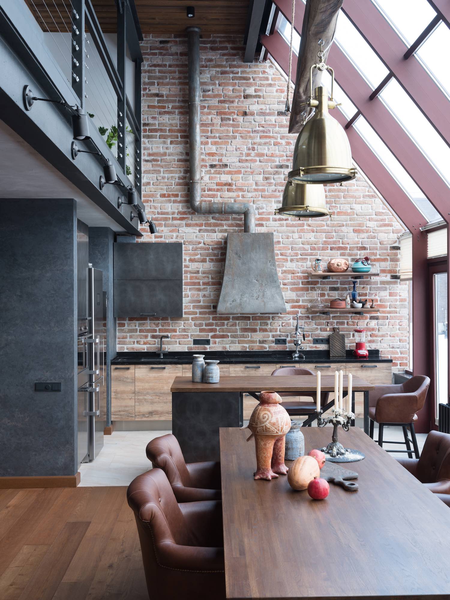 high windows let the natural light hits the kitchen hood and dining table 