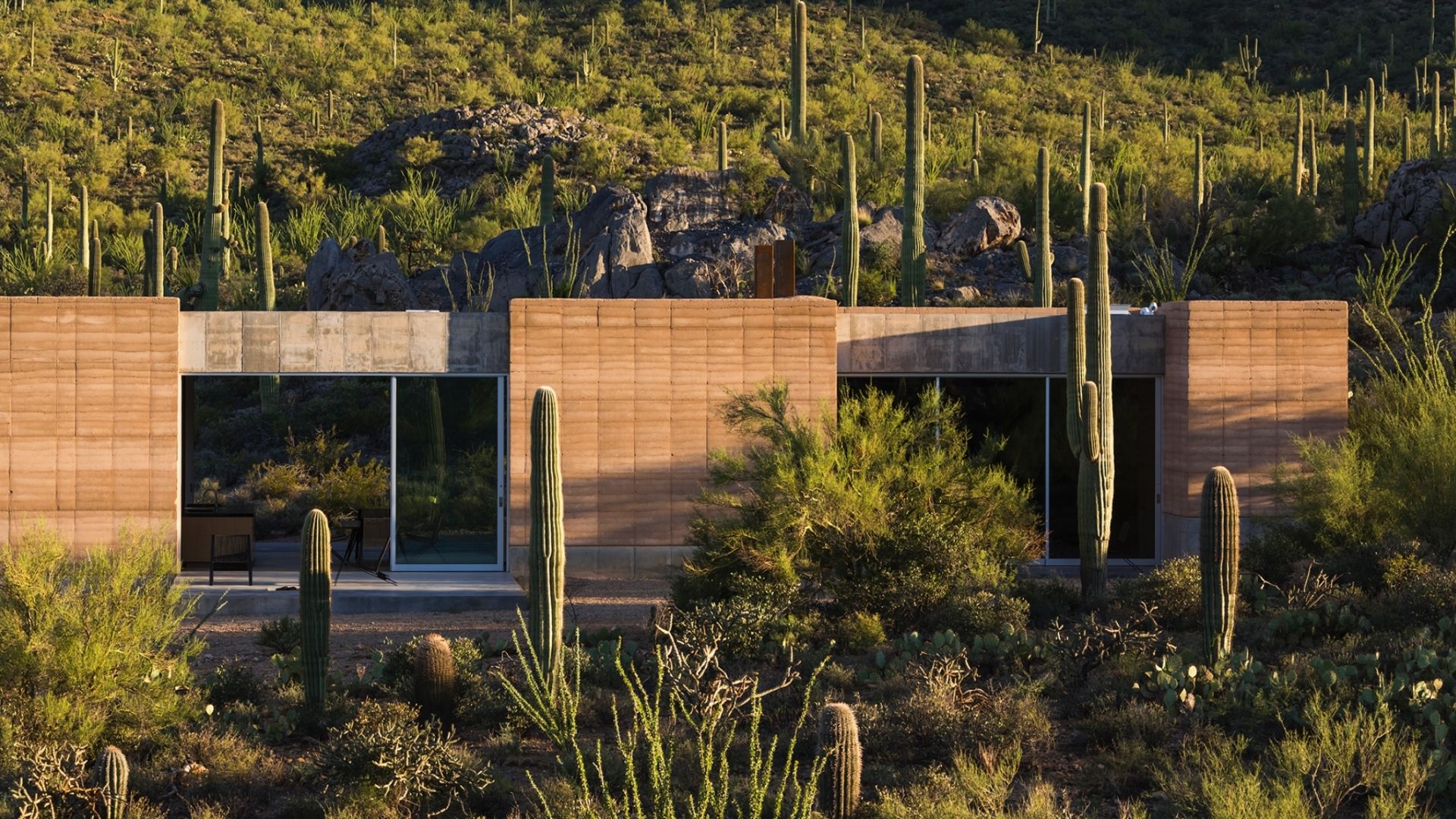 how-to-build-rammed-earth-construction-articles