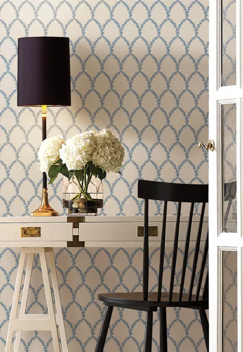 Wallpapers for home to deck up your walls and make it look gorgeous