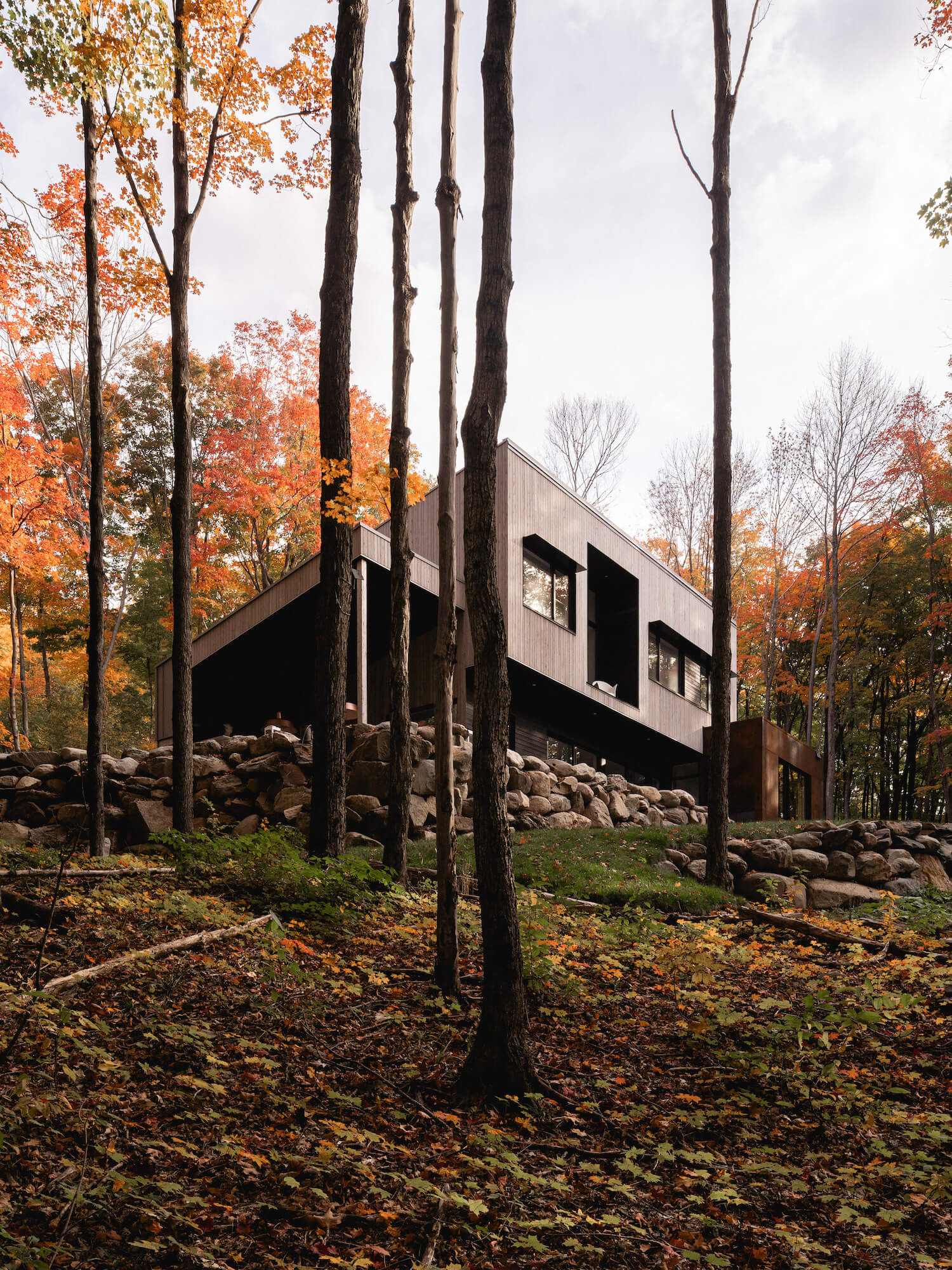Shefford House, Canada by Atelier BOOM-T|Houses