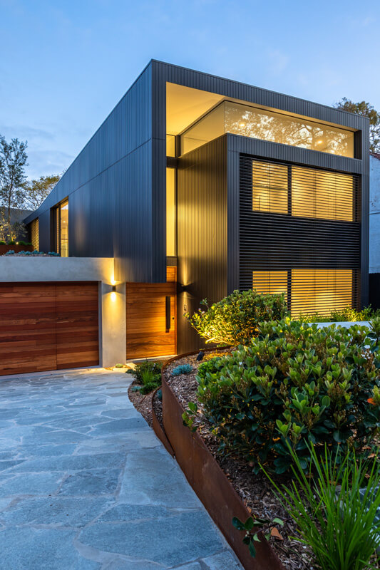 Overlap House in Northbridge, Australia|Houses