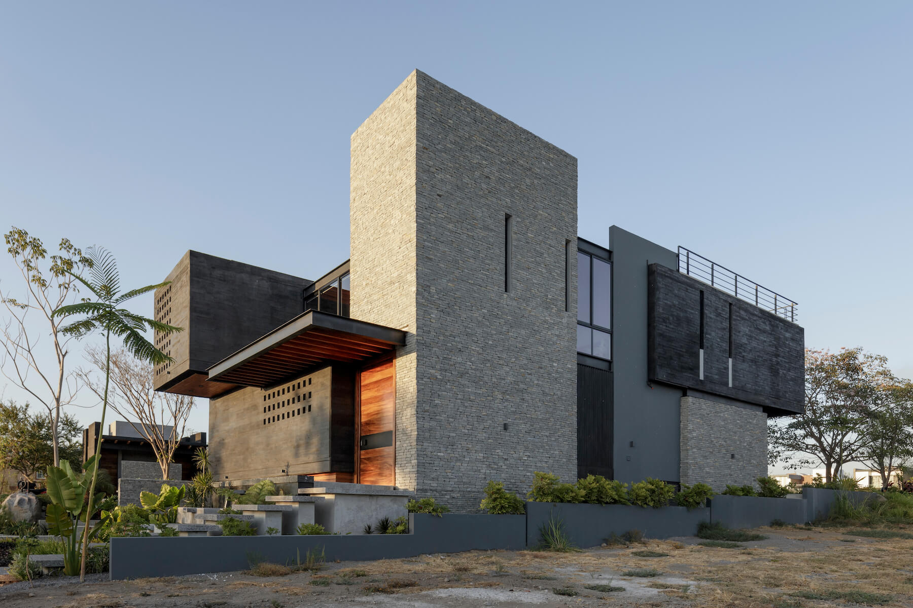 Neró House in Colima, Mexico designed by Di Frenna Arquitectos