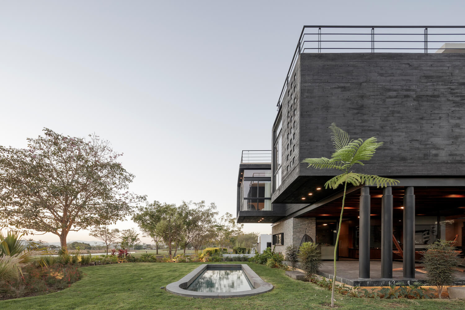 Neró House in Colima, Mexico by Di Frenna Arquitectos