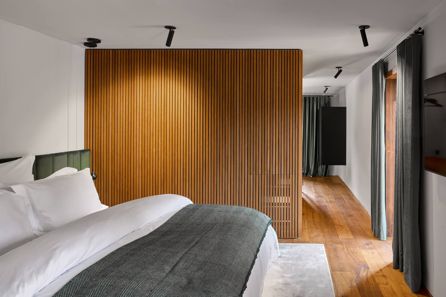 Milka Boutique Hotel & Restaurant in KraHotel