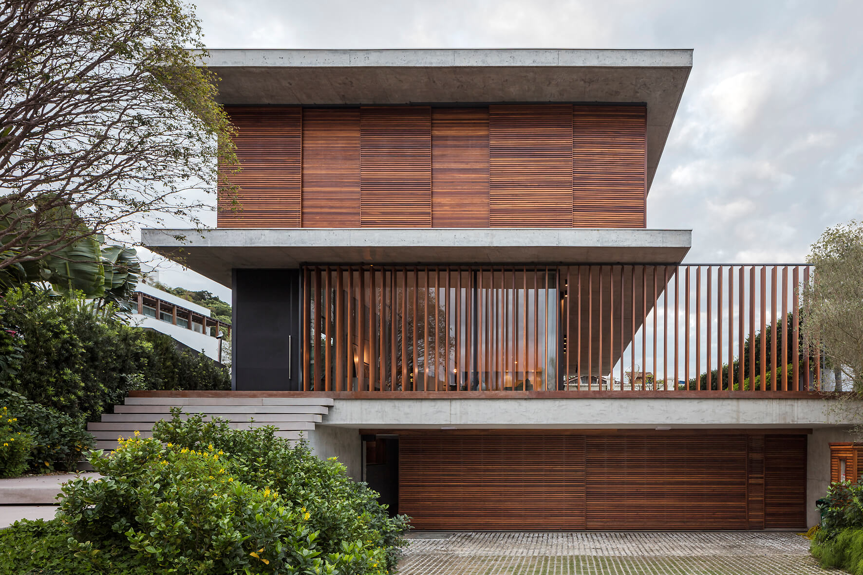 Bravos House in Itajaí, Brazil by Jobim|Houses