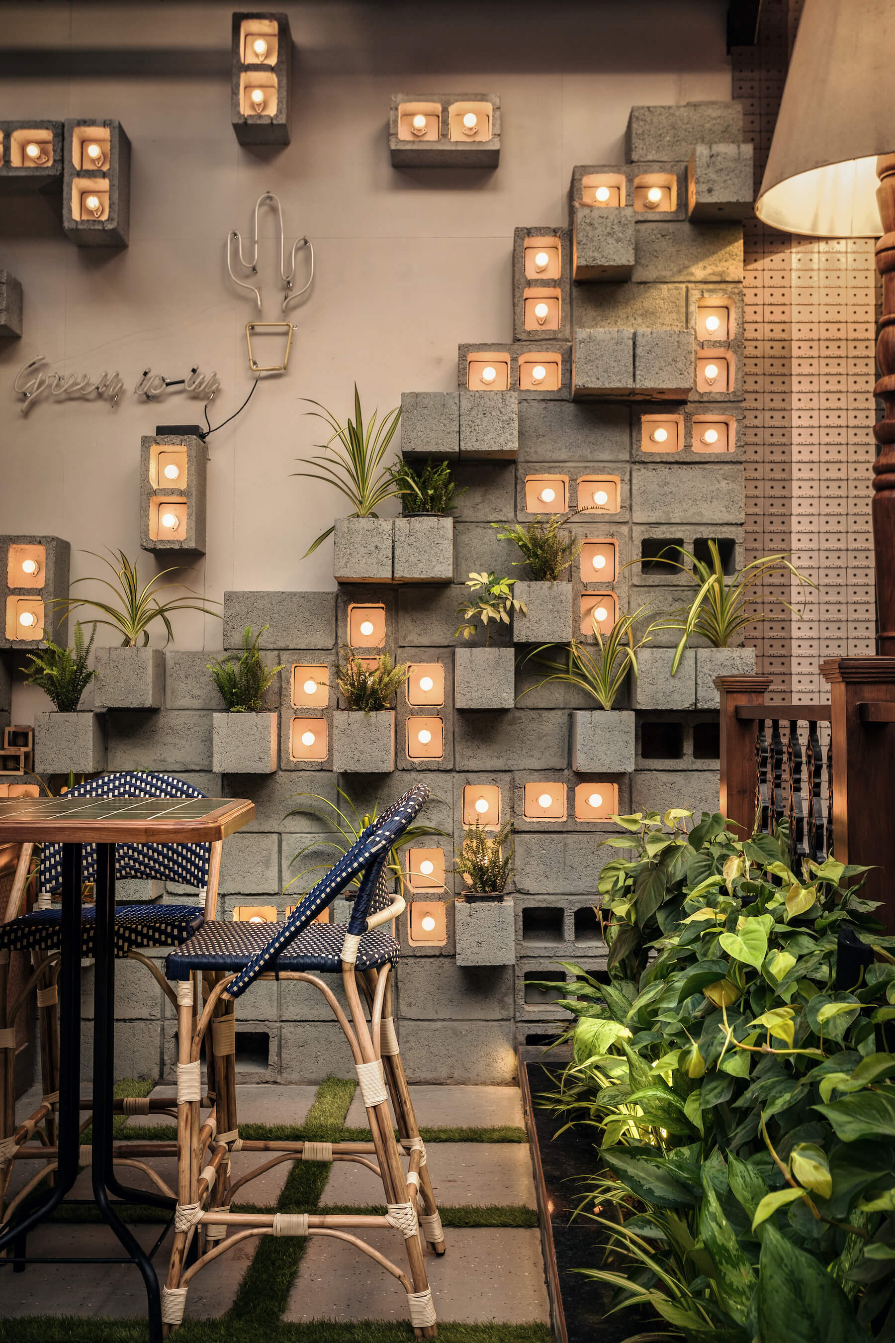 cafe interior wall design