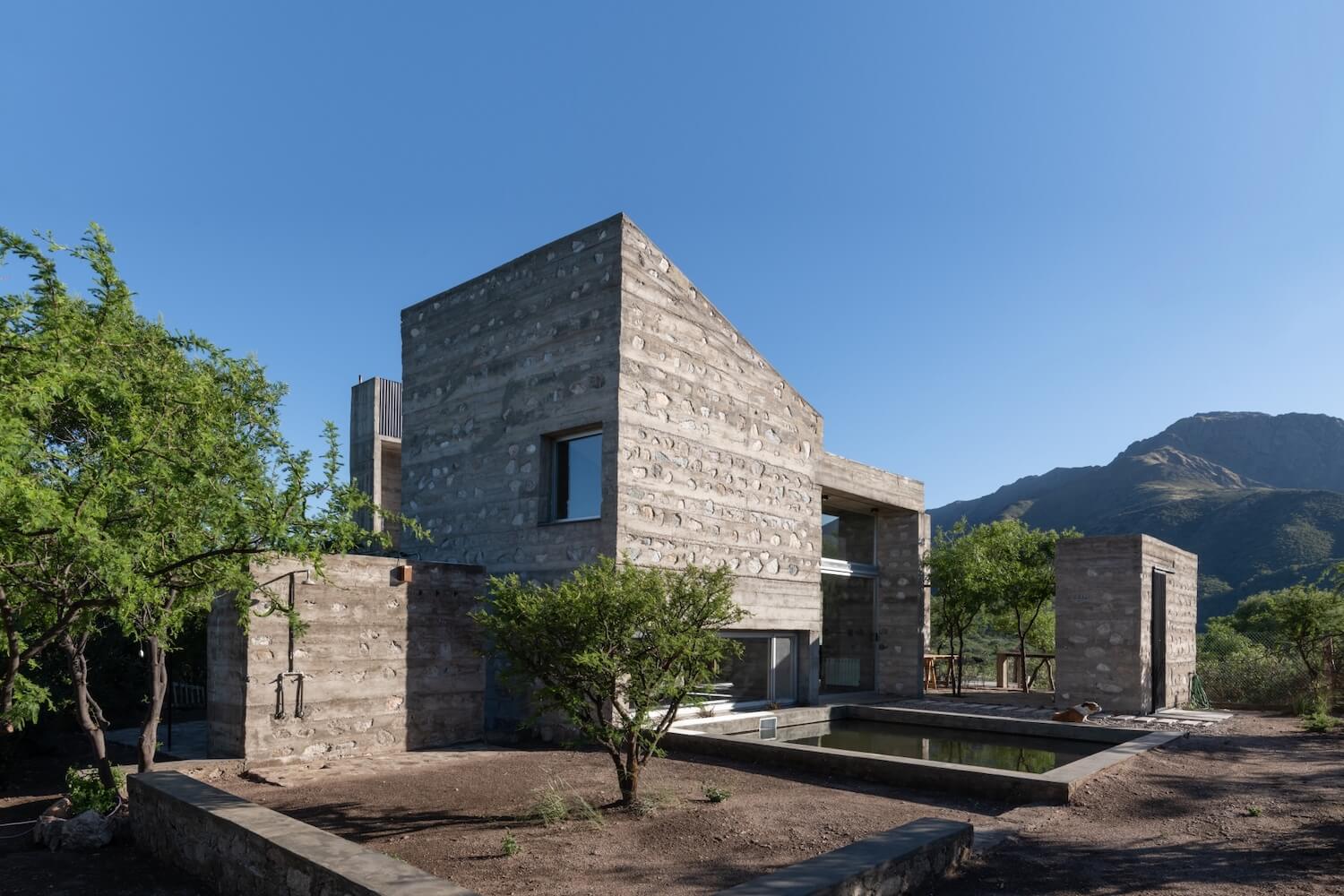 DP House in Capilla del Monte, Argentina|Concrete Houses