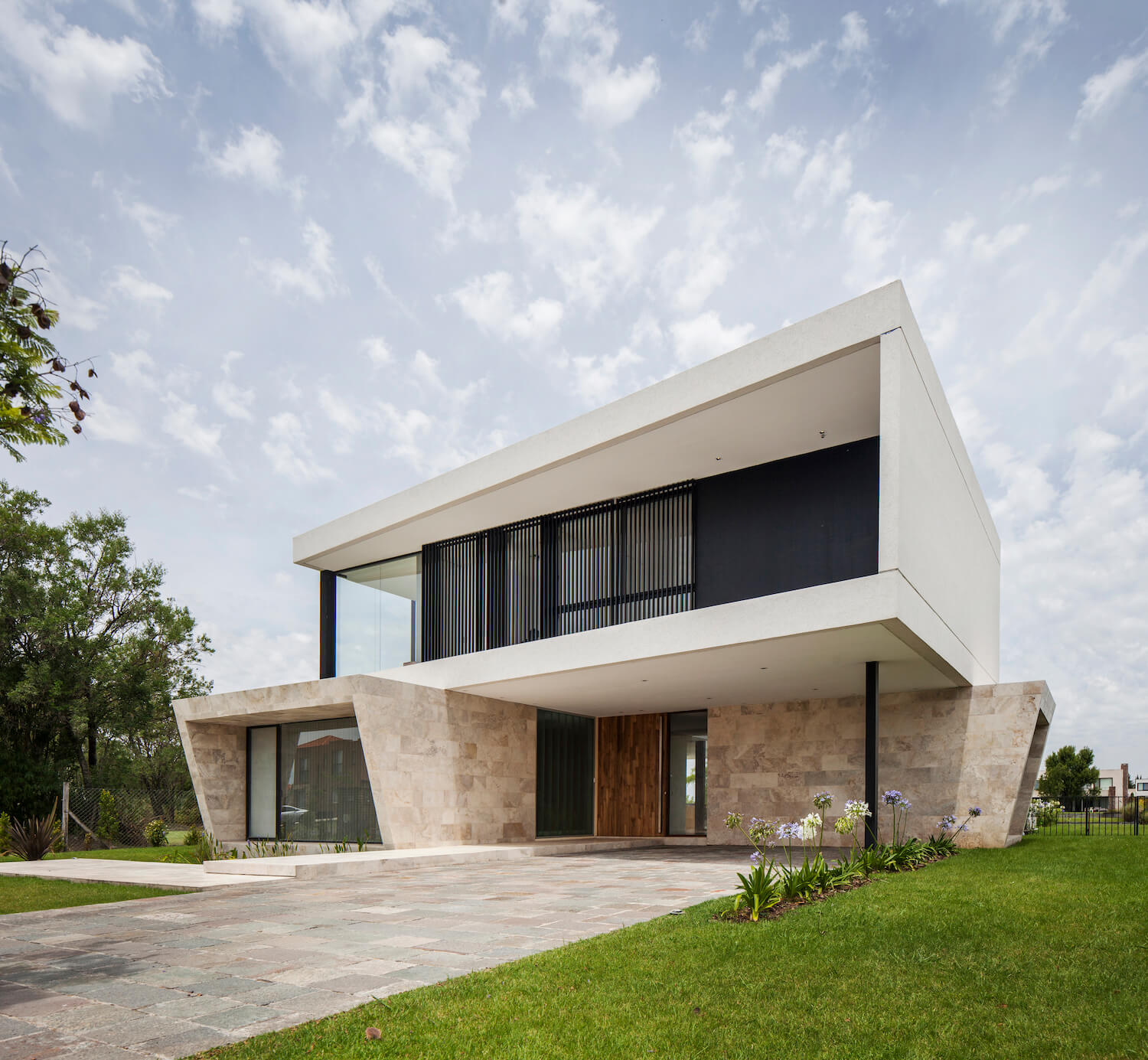 OON Architecture designs Barbarita House|Houses