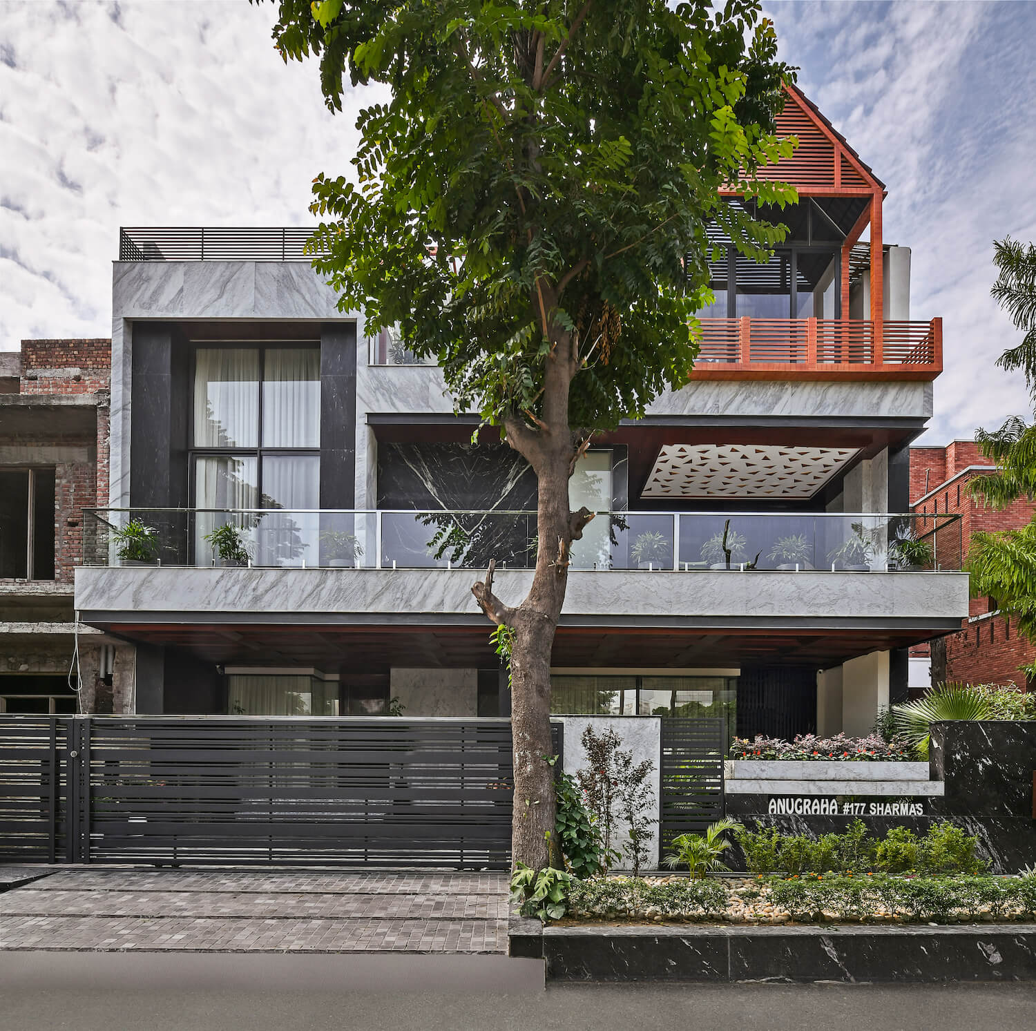 Anugraha House in Chandigarh, India by S|Houses