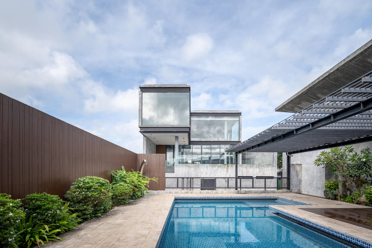 Piticharoenkit Residence in Hat Yai, Son|Houses