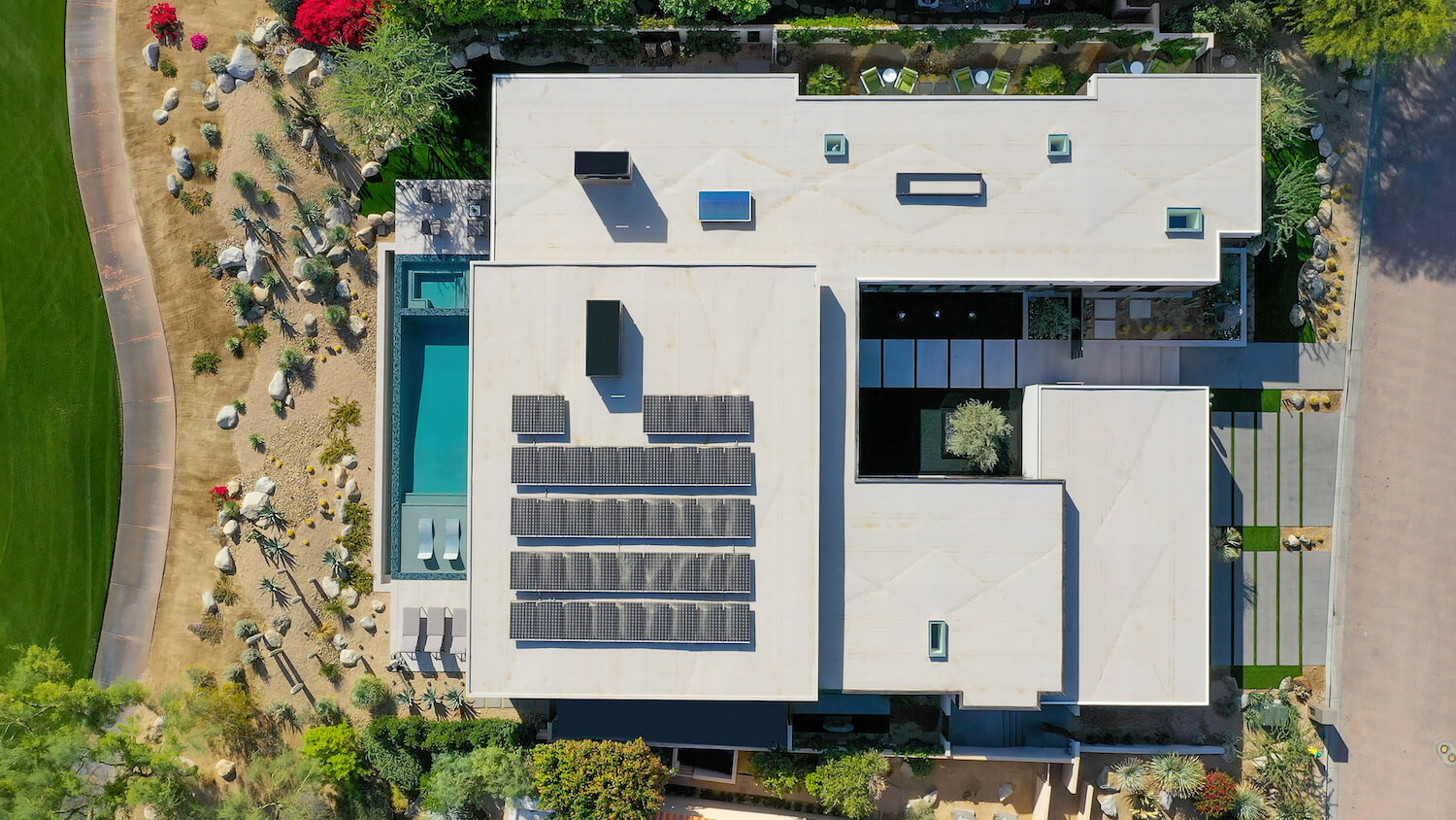 Bighorn House in Palm Desert, CaliforniaHouses