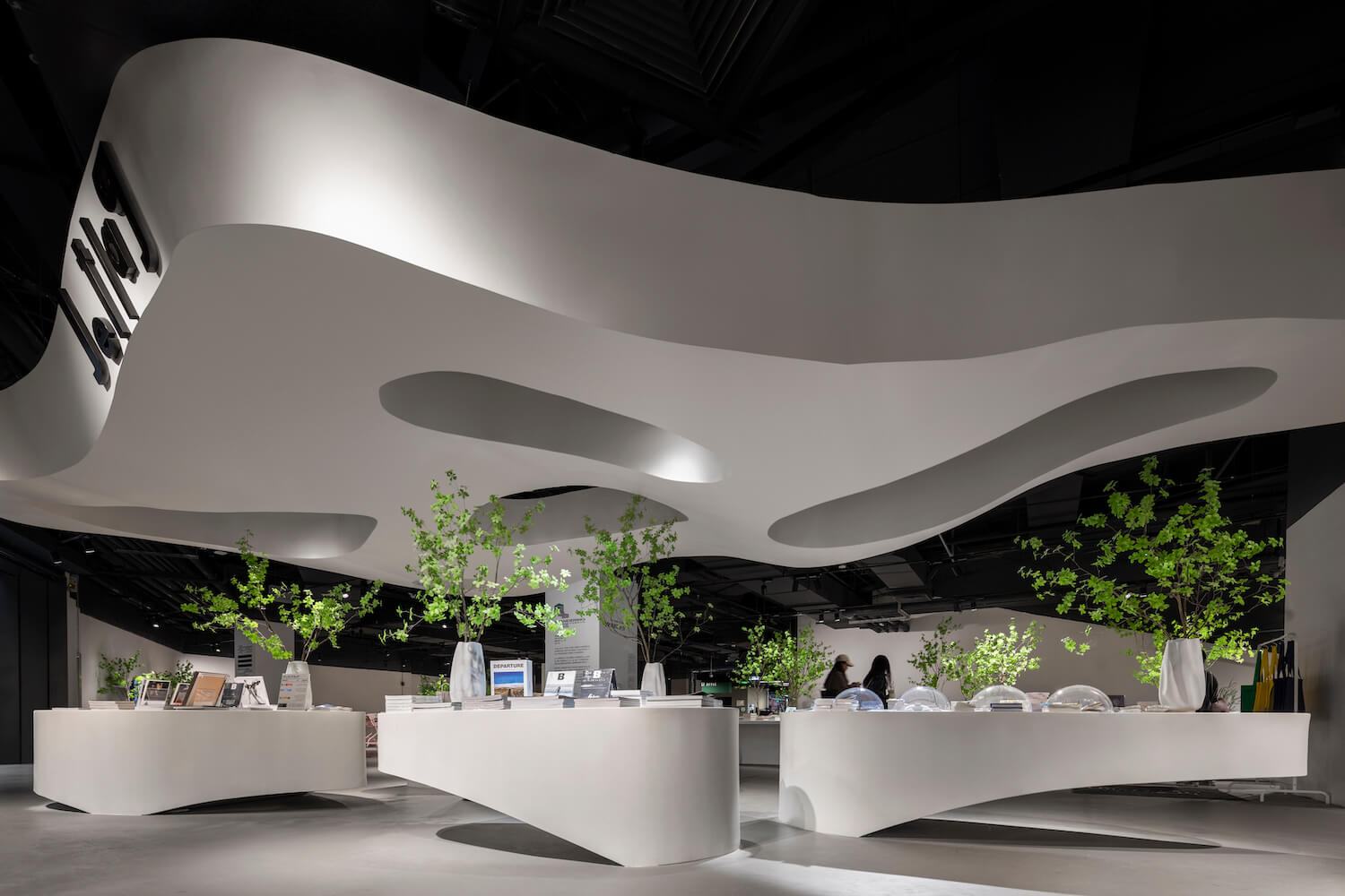 Behind the Design of a Boutique Furniture Store in Beijing