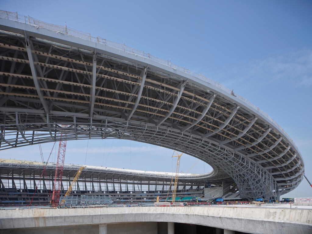 GB Progetti スポーツ施設　スタジアム設計　gran bazaar ザハ・ハディド・アーキテクツによる地層のようなスポーツ