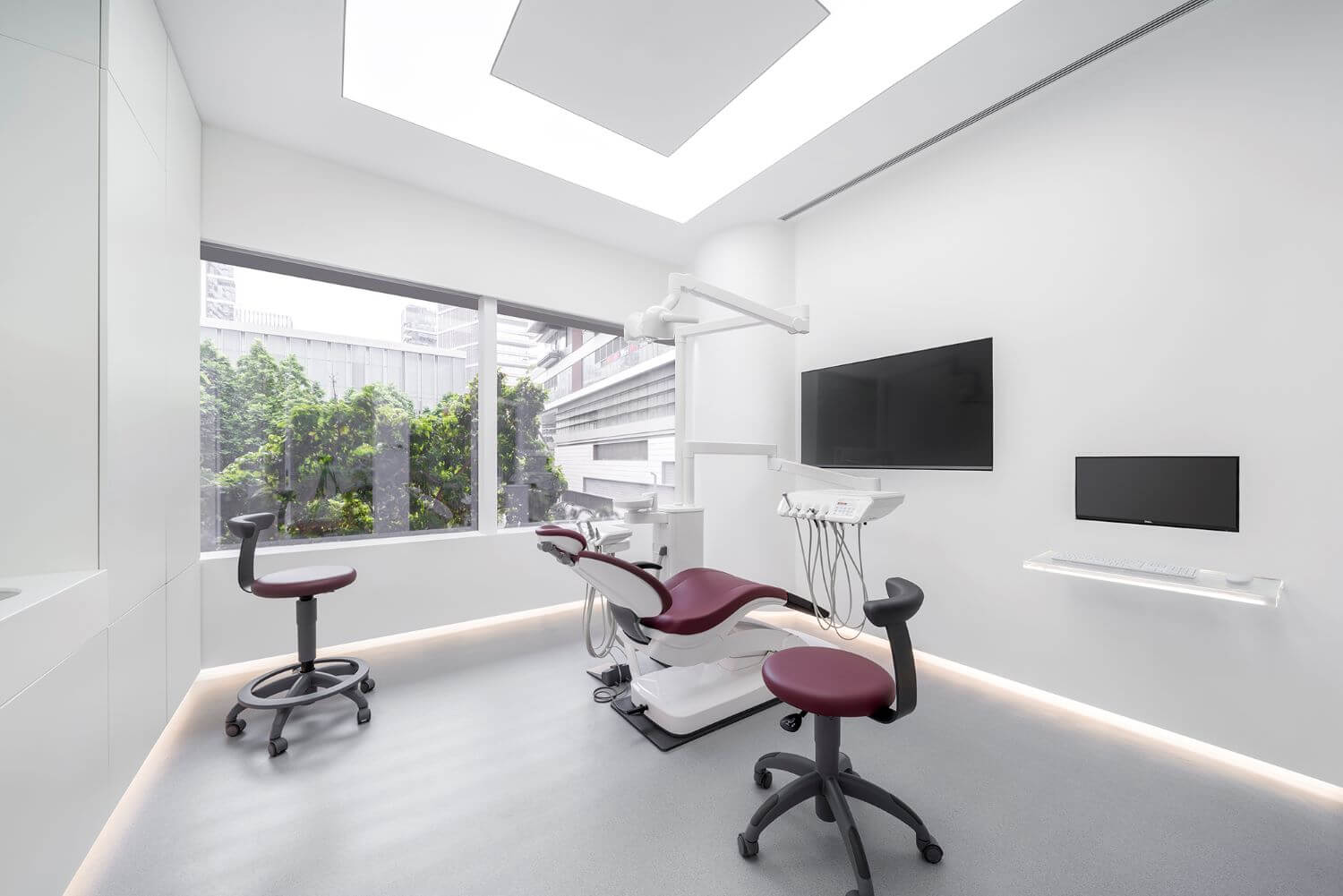 White Space Orthodontic Clinic / bureauhub architecture