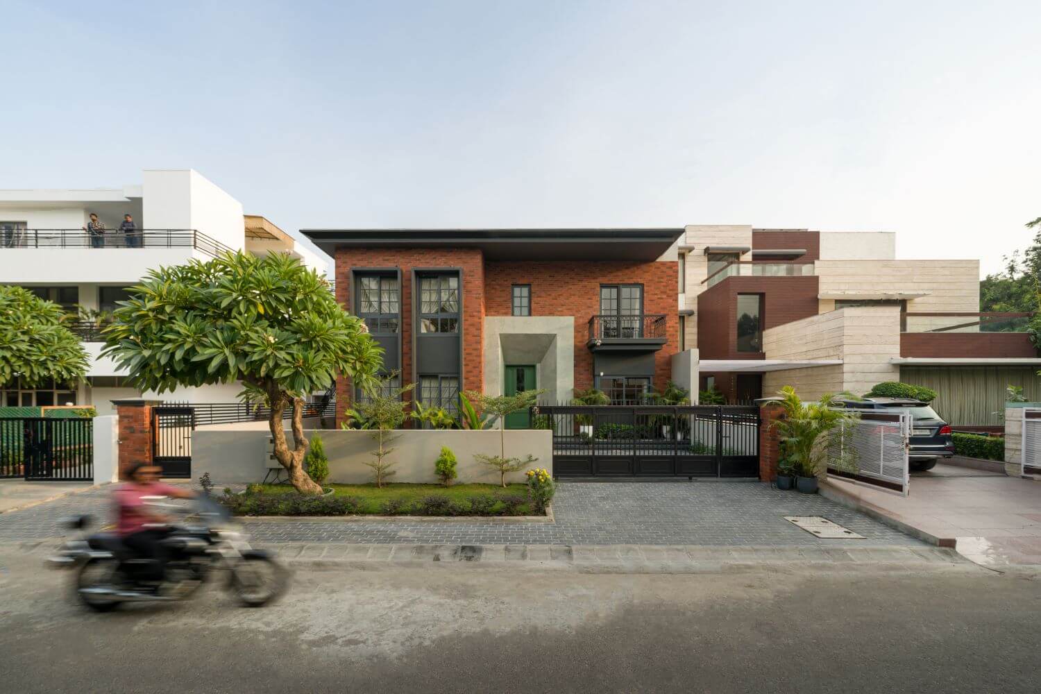 Residence 239 in Chandigarh, India by De