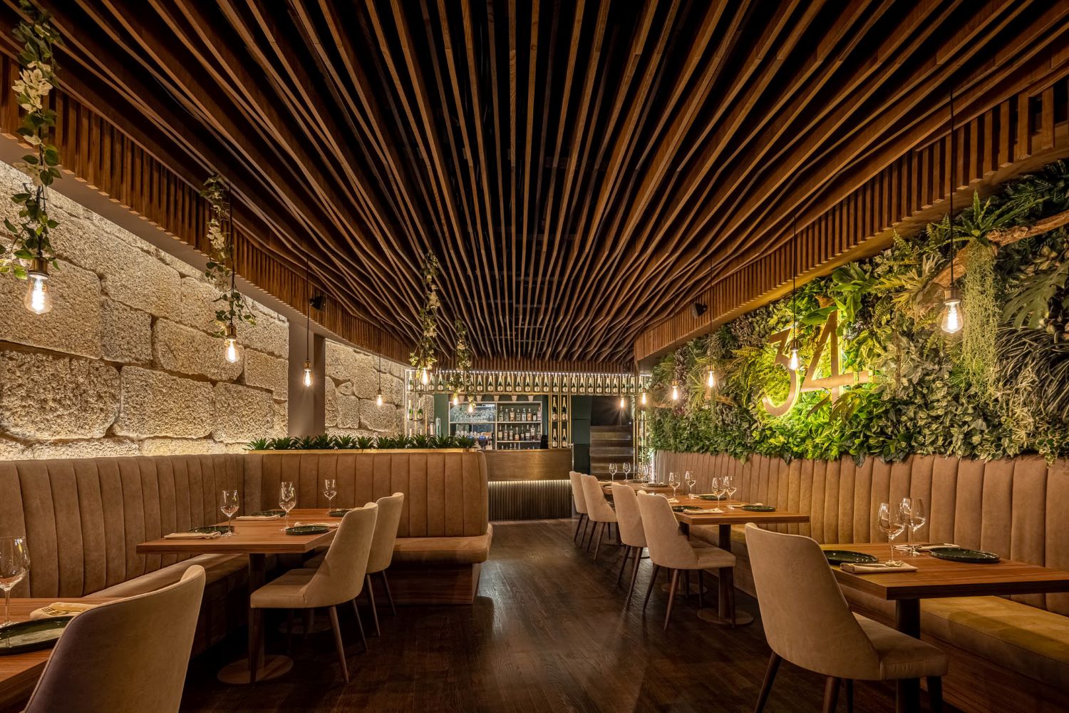 REM’A Architects Completes Restaurant 34|Restaurant