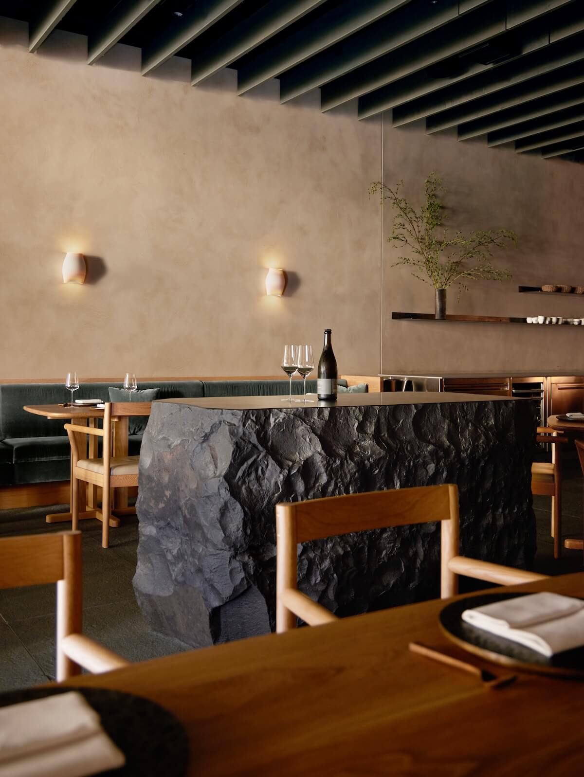 Hacker designs ōkta, a new restaurant fo|Restaurant