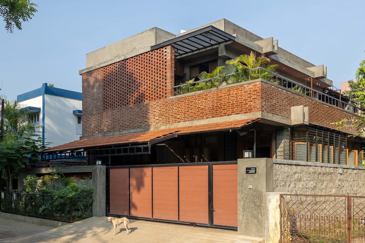 Brick Veedu, Madurai, India by Onebulb A|Houses