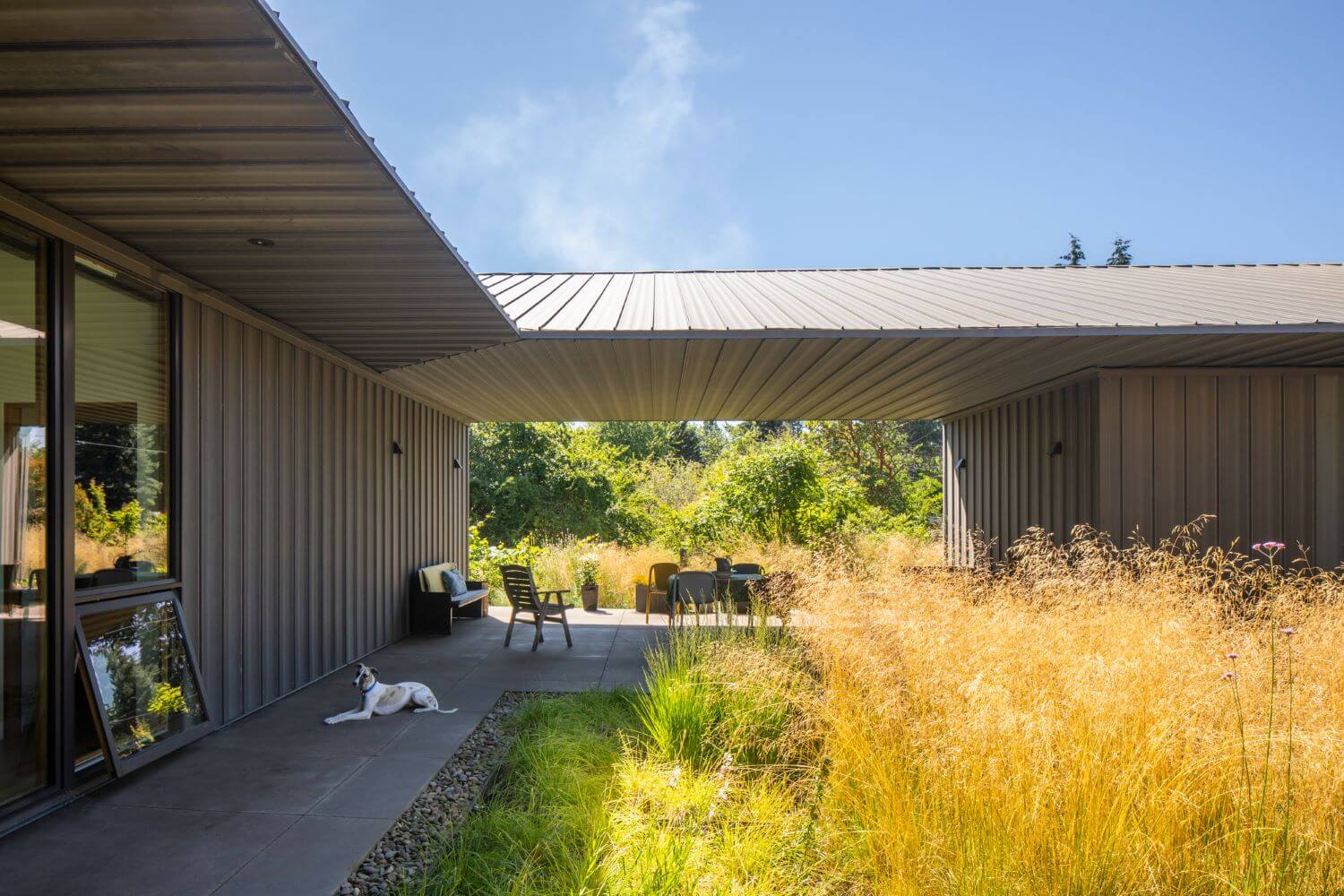 Meadow House in Eugene, Oregon, designedHouses