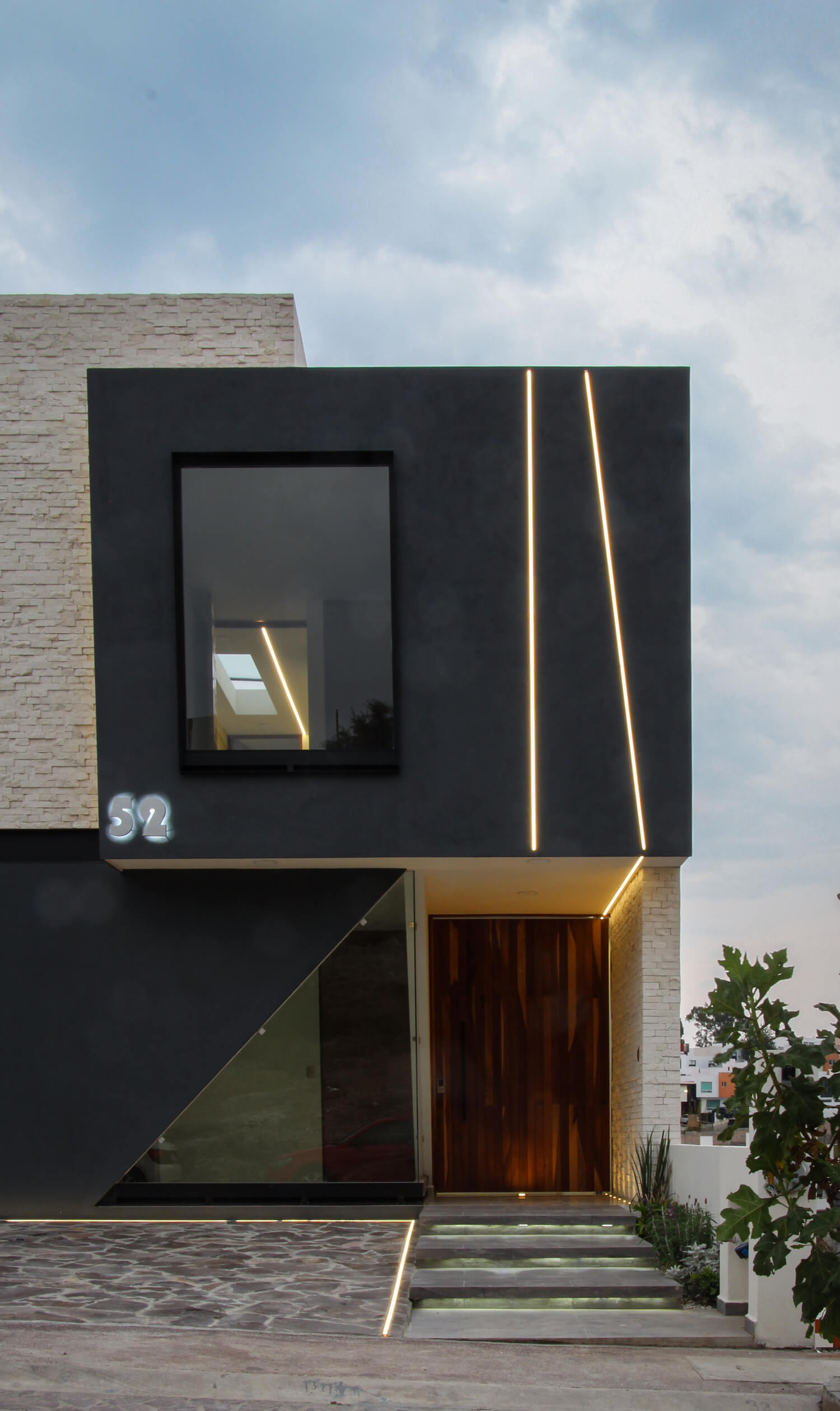 Nilo House, Morelia, Mexico by Dehonor A|Houses