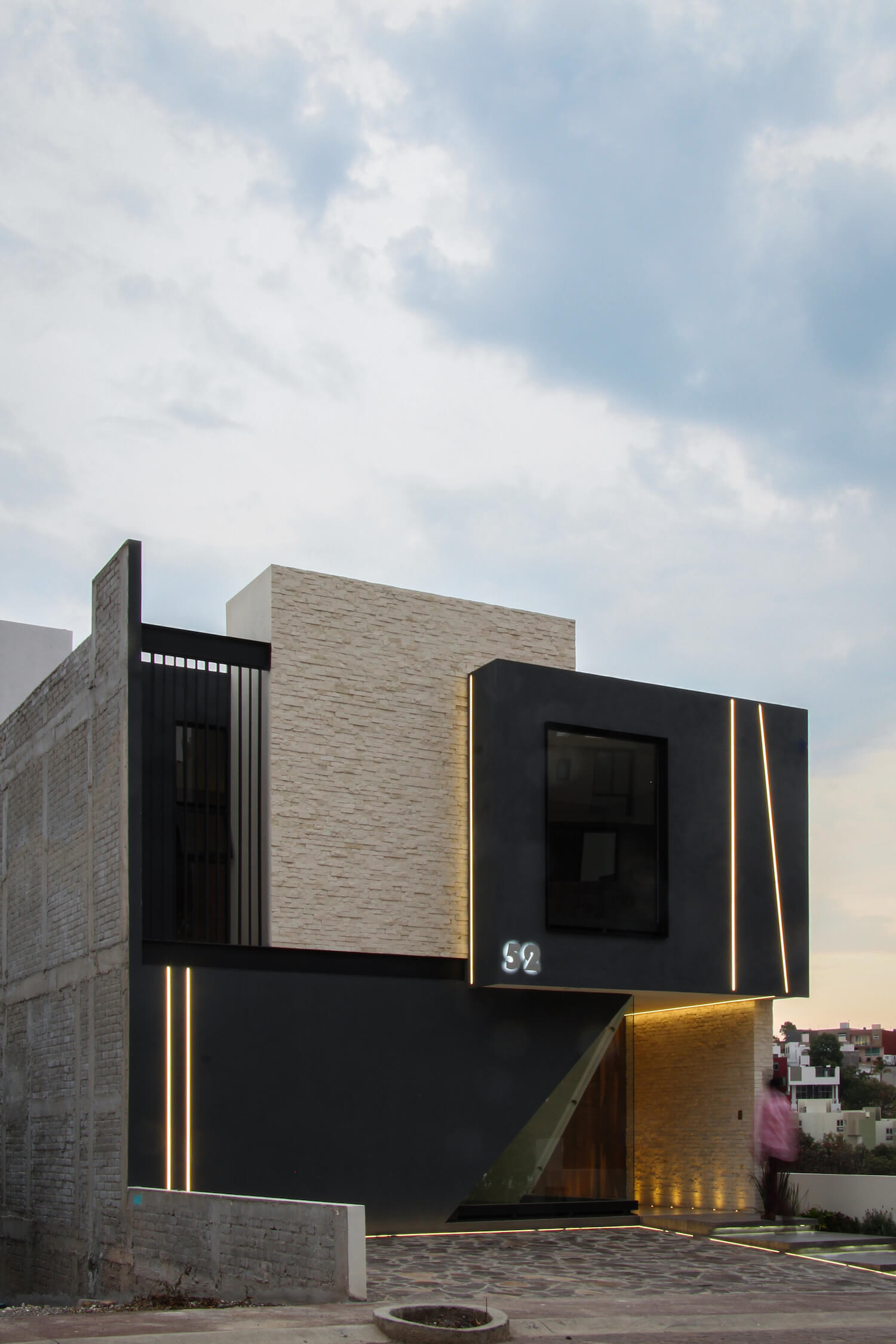 Nilo House, Morelia, Mexico by Dehonor A|Houses