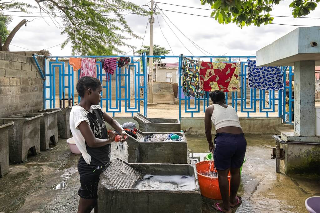 Luanda Waterpoints, Angola by Paulo More|Community Center