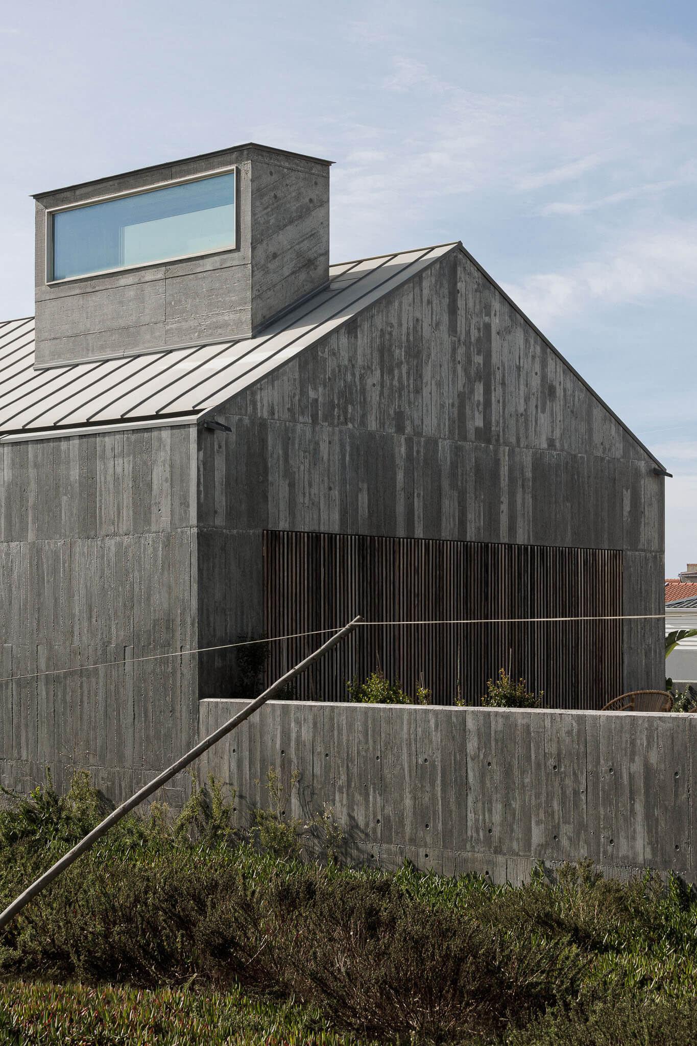 Palheiro: Reinterpretation of a fisherma|Houses