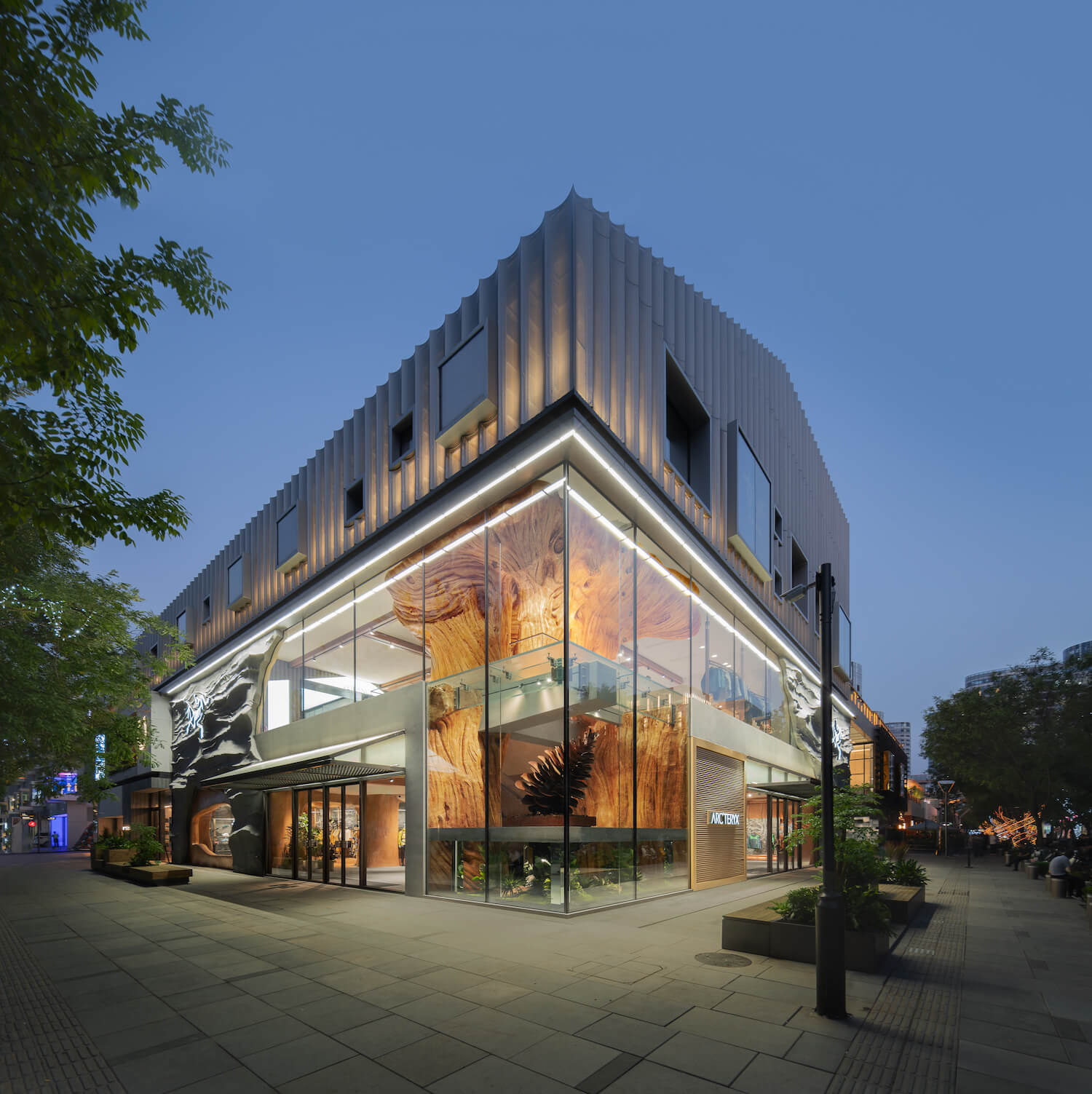 ARC'TERYX Flagship Store in Beijing Conc