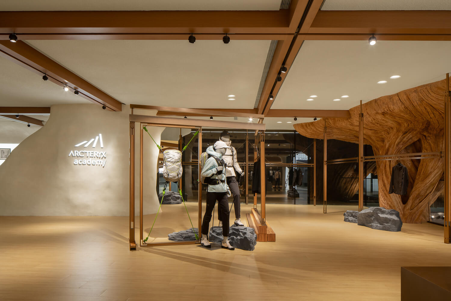 ARC'TERYX Flagship Store in Beijing Conc|Store